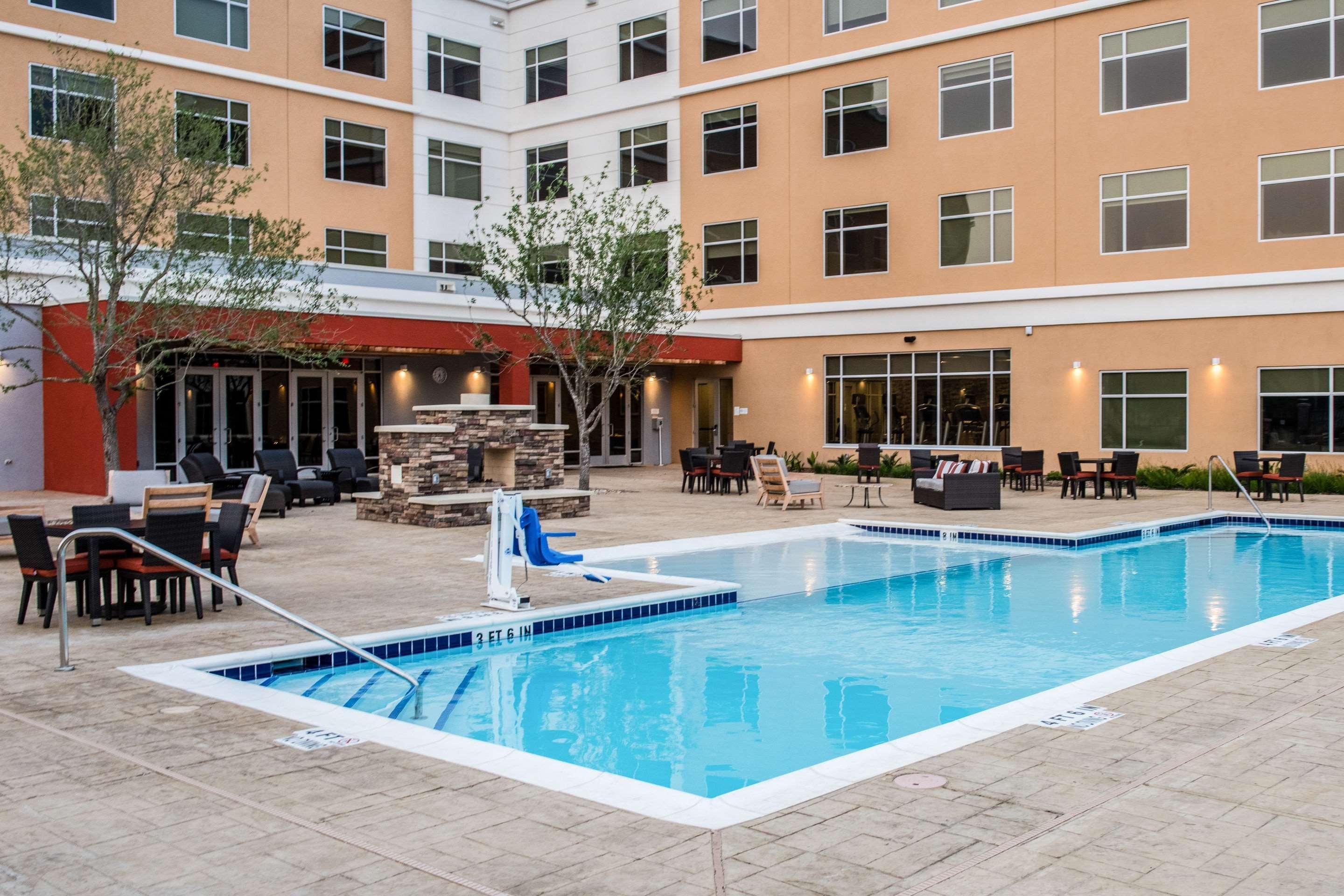 Cambria Hotel Mcallen Convention Center Exterior photo